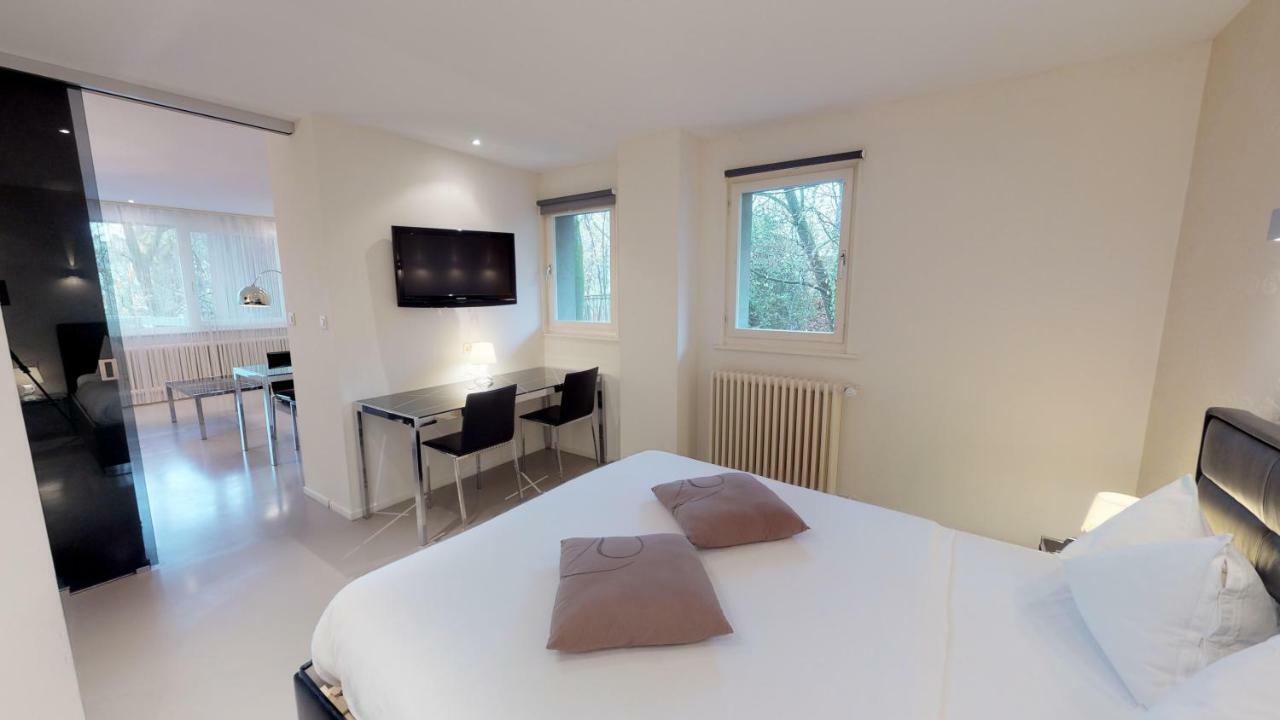 Visionapartments Rue Caroline - Contactless Check-In Лозана Екстериор снимка